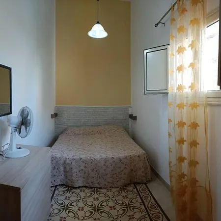Comodo Bilocale In Zona Centrale Διαμέρισμα Τραπάνι
